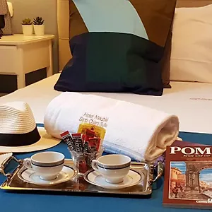 https://hotel-meuble-santa-chiara-suite.hotels-amalfi.com