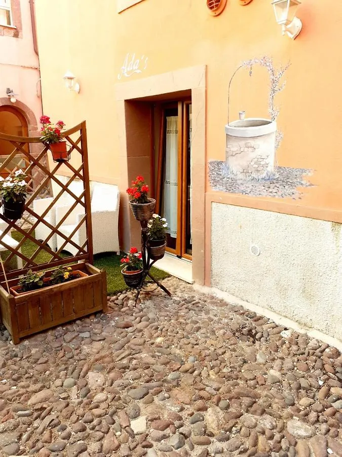 Ada'S Guest House Bosa